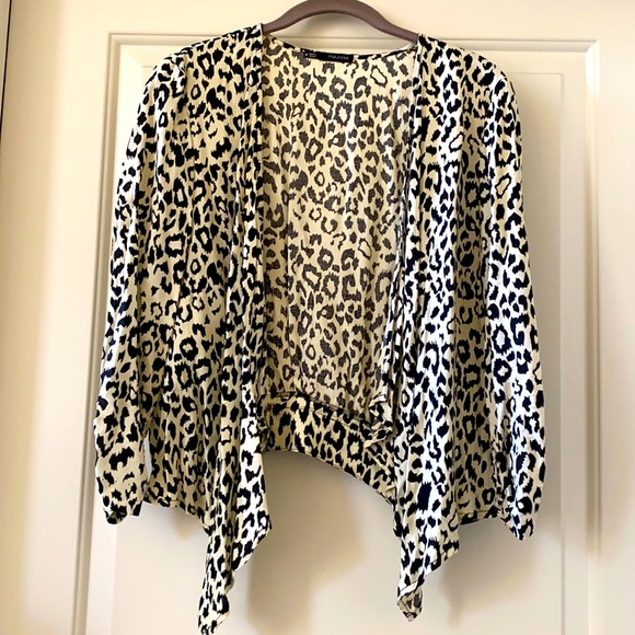 Maurices Jackets & Blazers - NWOT 🐆 PRINT 3/4 SLEEVE BLAZER